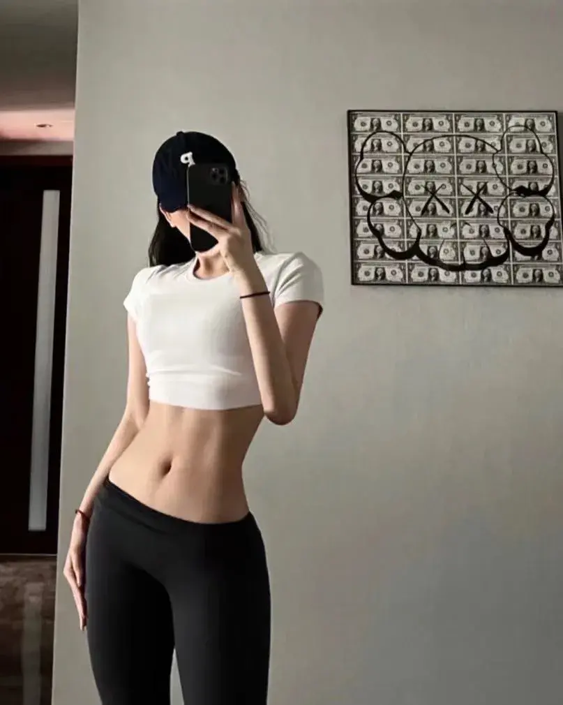 美女