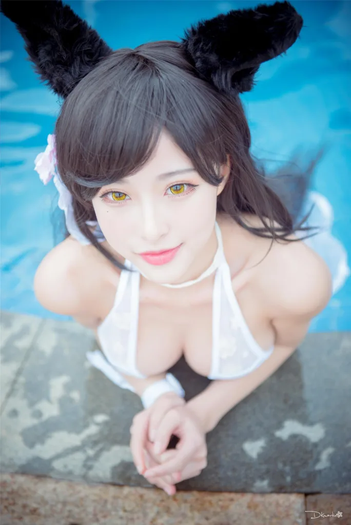 女神清水由乃