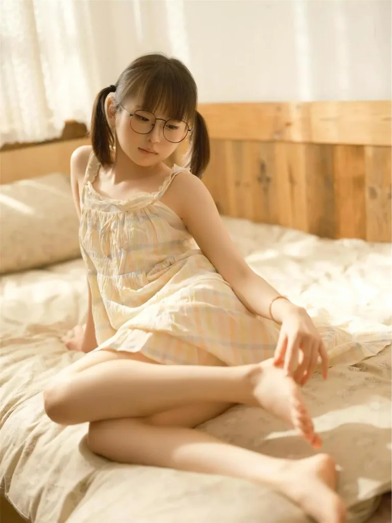 幼水铃衣cos写真合集